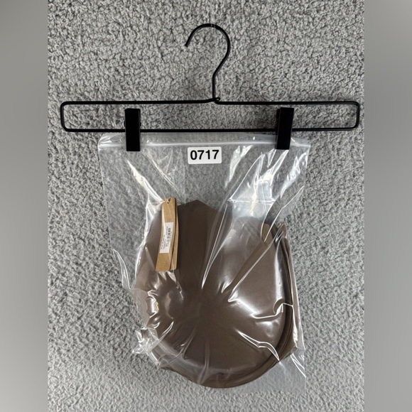 Skims Fits Everybody T-shirt Bra BR-UWR-1997- Oxide Lightly Lined 46 DDD NWT - Picture 12 of 12